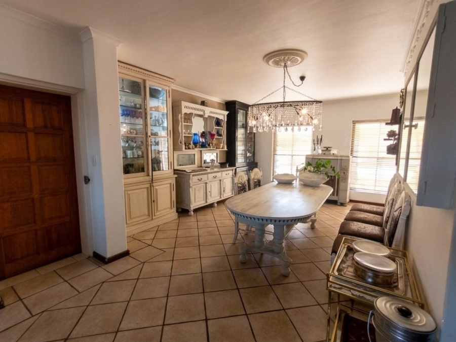 To Let 4 Bedroom Property for Rent in Haasendal Western Cape